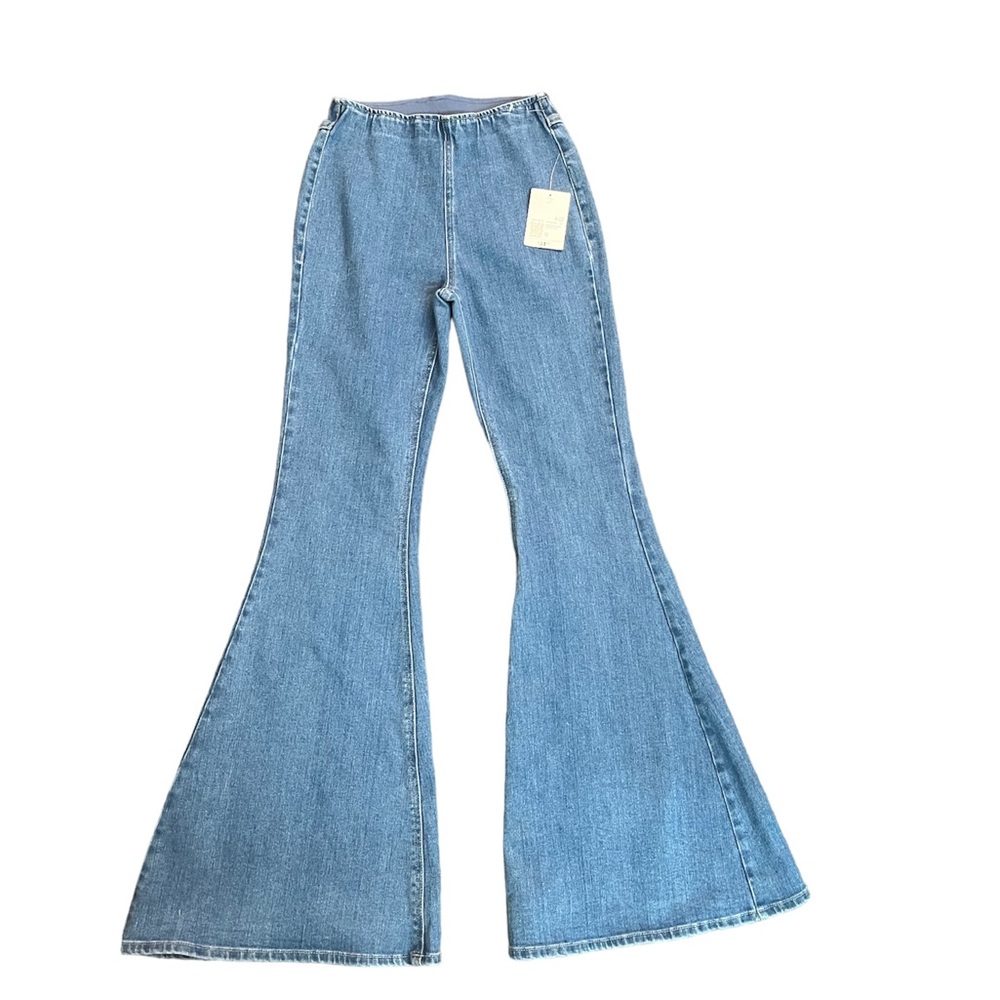 FOREVER 21 brand. Size S. Elastic waistband. NWT.